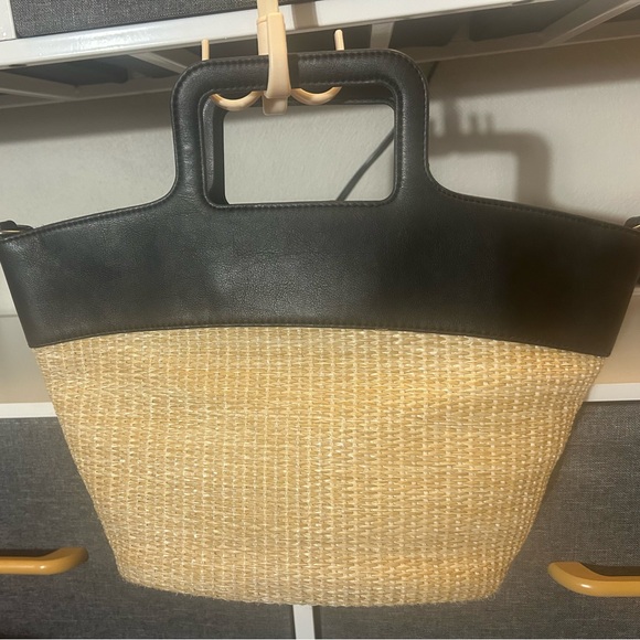 5 for $20!! Simply Vera Vera Wang Black and Tan Tote Bag - Picture 5 of 5